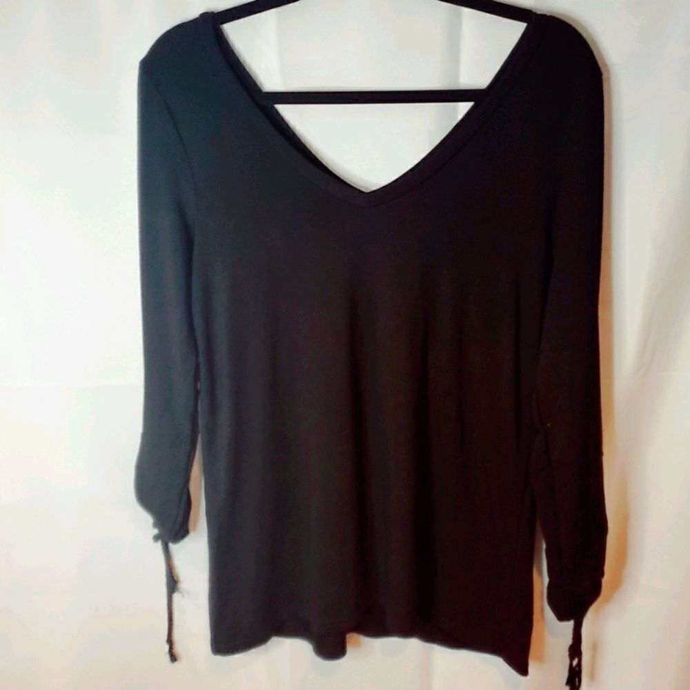 Cupcakes and Cashmere Black Vneck Sweater